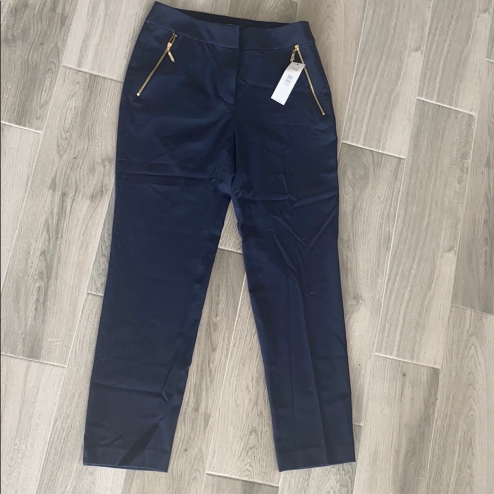 New with tags Tahari Whitley navy dress ankle pant
